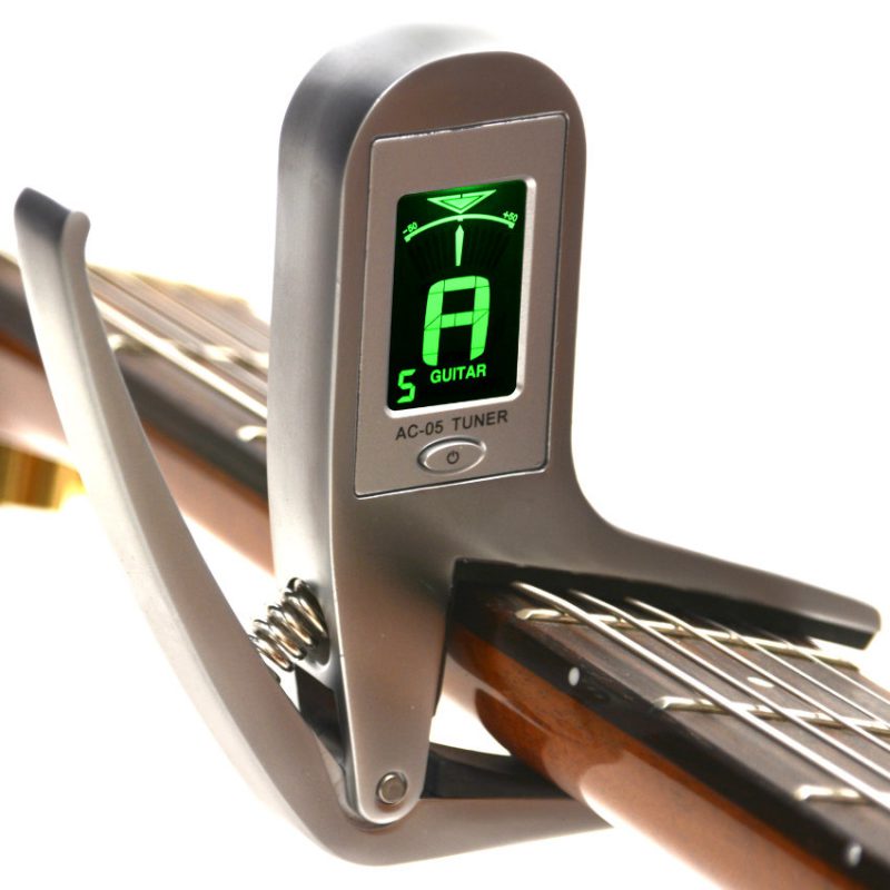 Elagon (AC05) Metallic Guitar Capo + Tuner AllInOne. Precision Tuner
